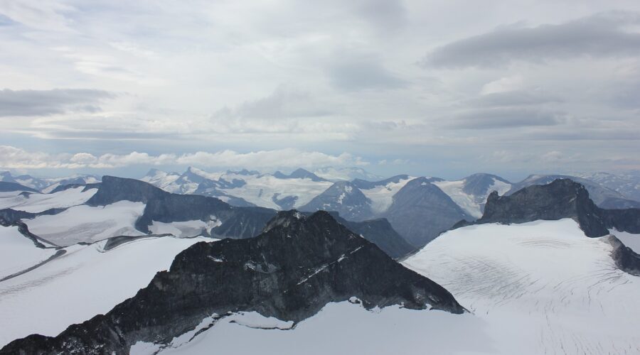 Jotunheimen Travel Guide