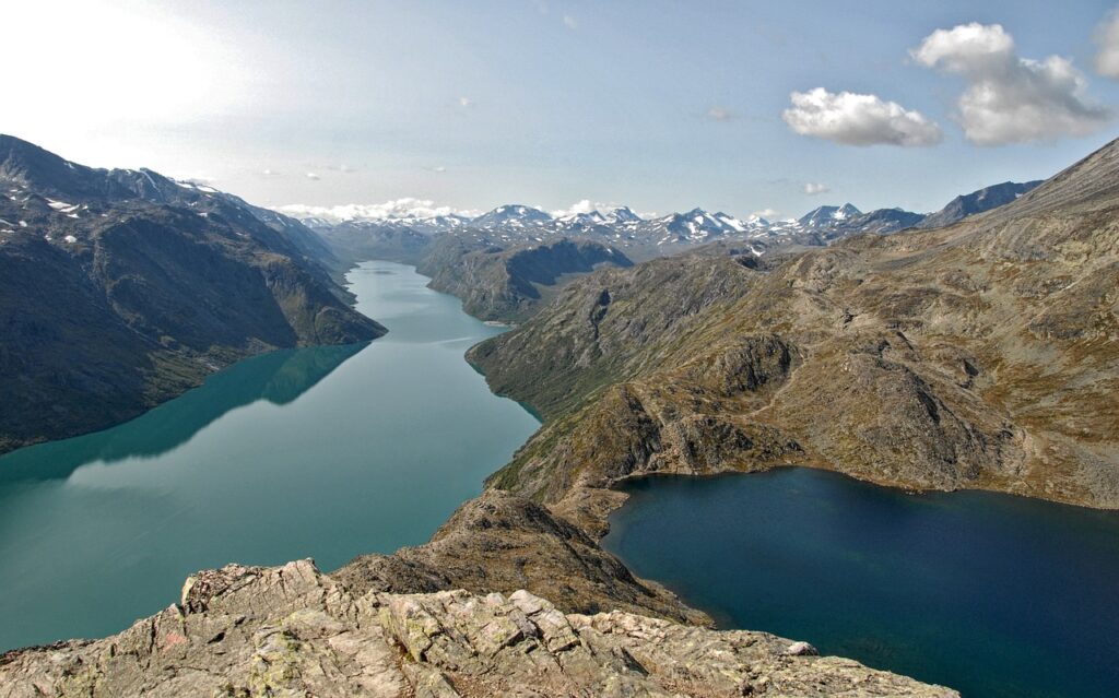 Beautiful-view-of-Besseggen Ridge 