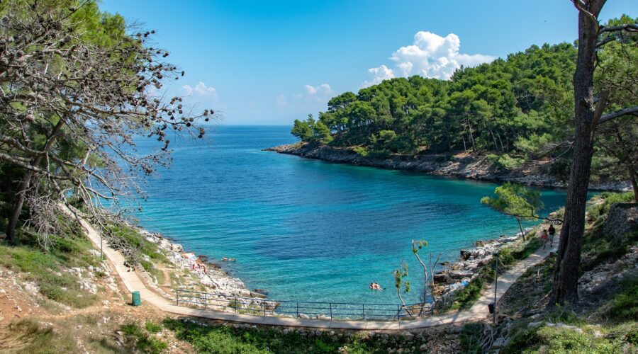 Cres-and-Lošinj-Travel-Guide