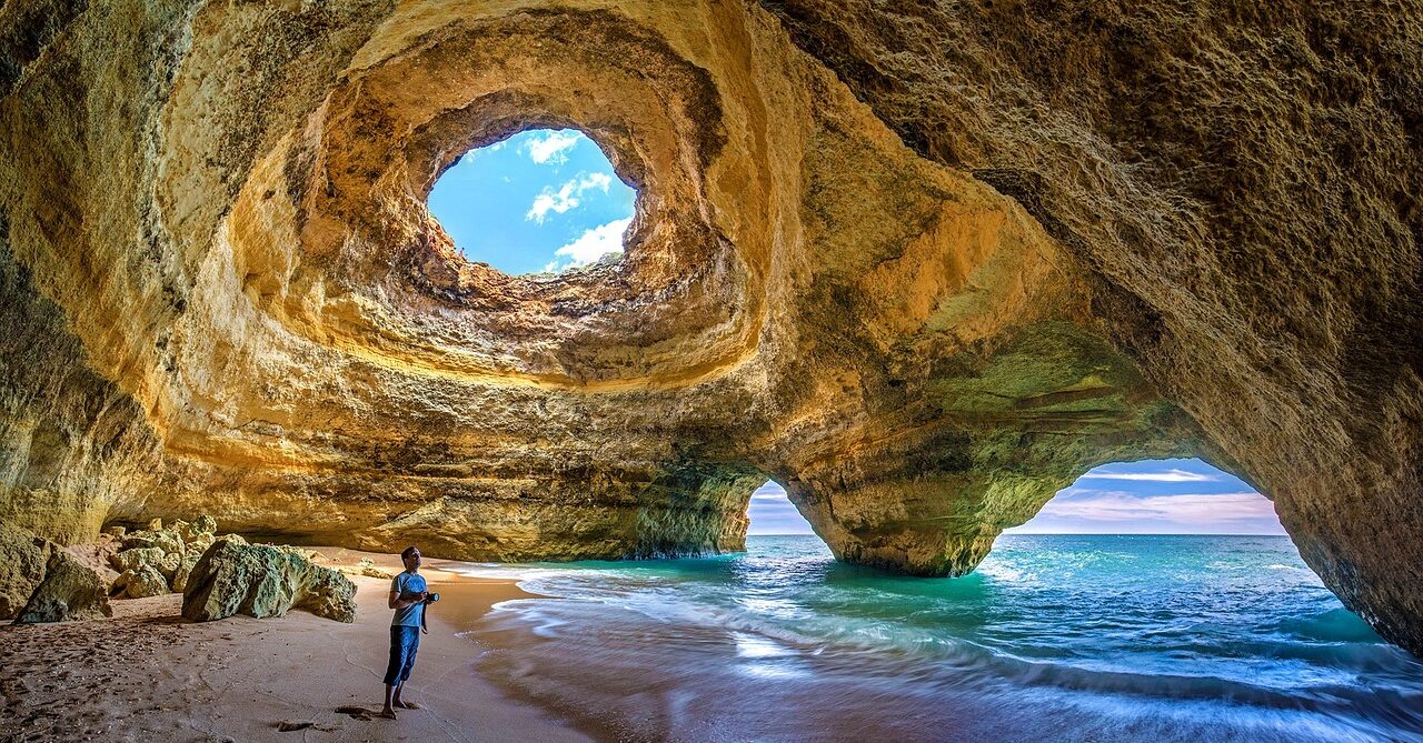 Algarve Travel Tips featured image